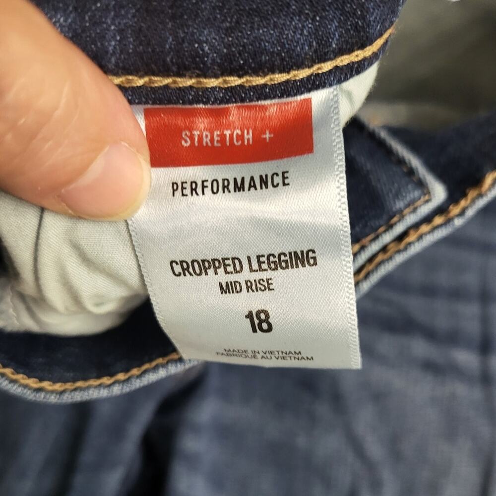Express Stretch + Performance Dark Wash Cropped L… - image 3